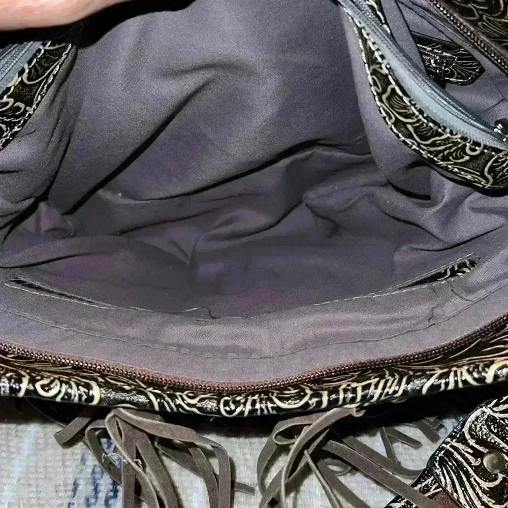 Western Shoulder Bag with Fringe